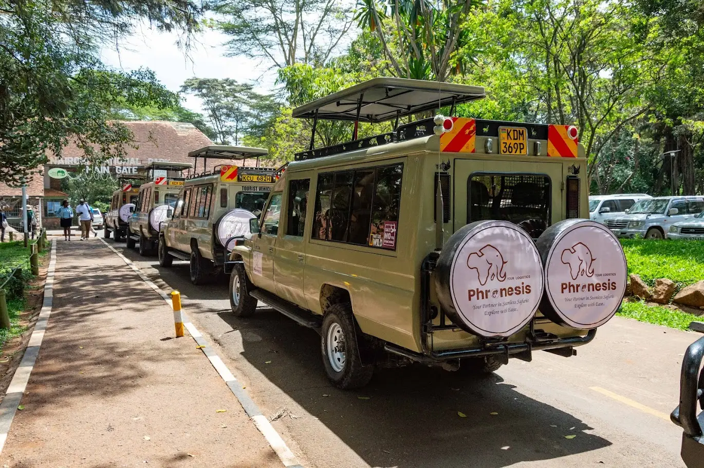 Safari logistics support