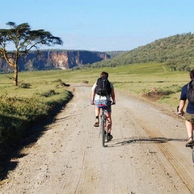 cycling-hells-gate-national-park